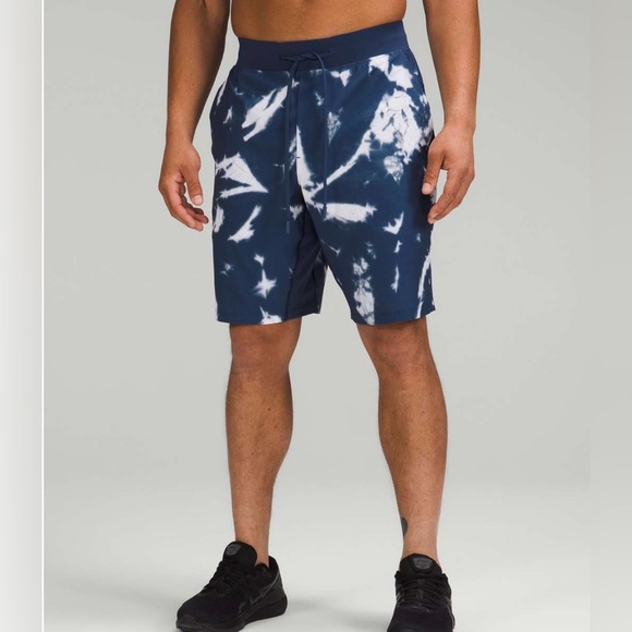 Lululemon T.H.E. Linerless Short 9" Indigo Ice Print Blue Multi Size Small Mens - Picture 1 of 13